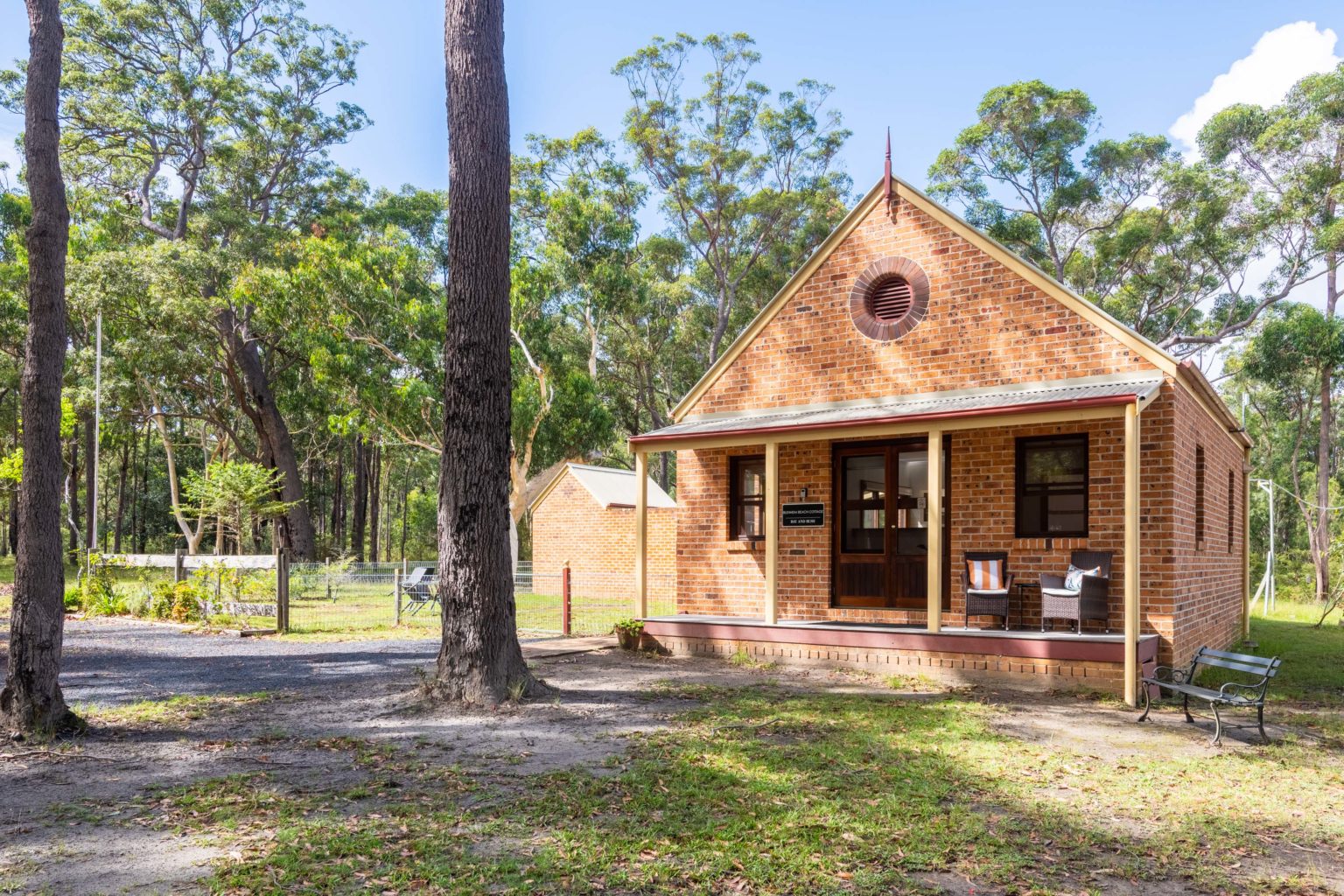Boutique cottage stay on the South Coast blending comfort and nature in a serene bush setting
