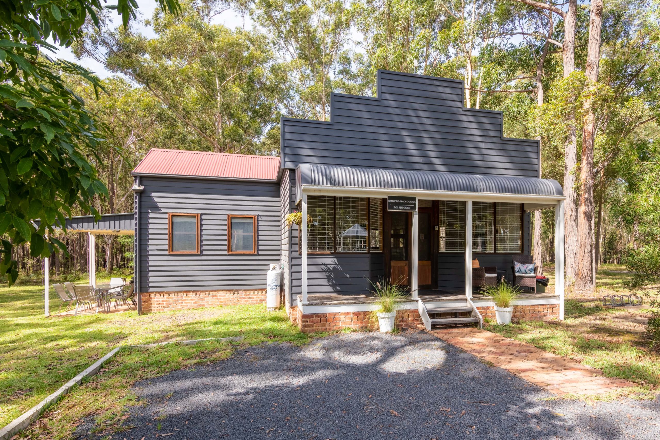 Rustic yet comfortable cottage accommodation near Jervis Bay offering a tranquil bush retreat experience