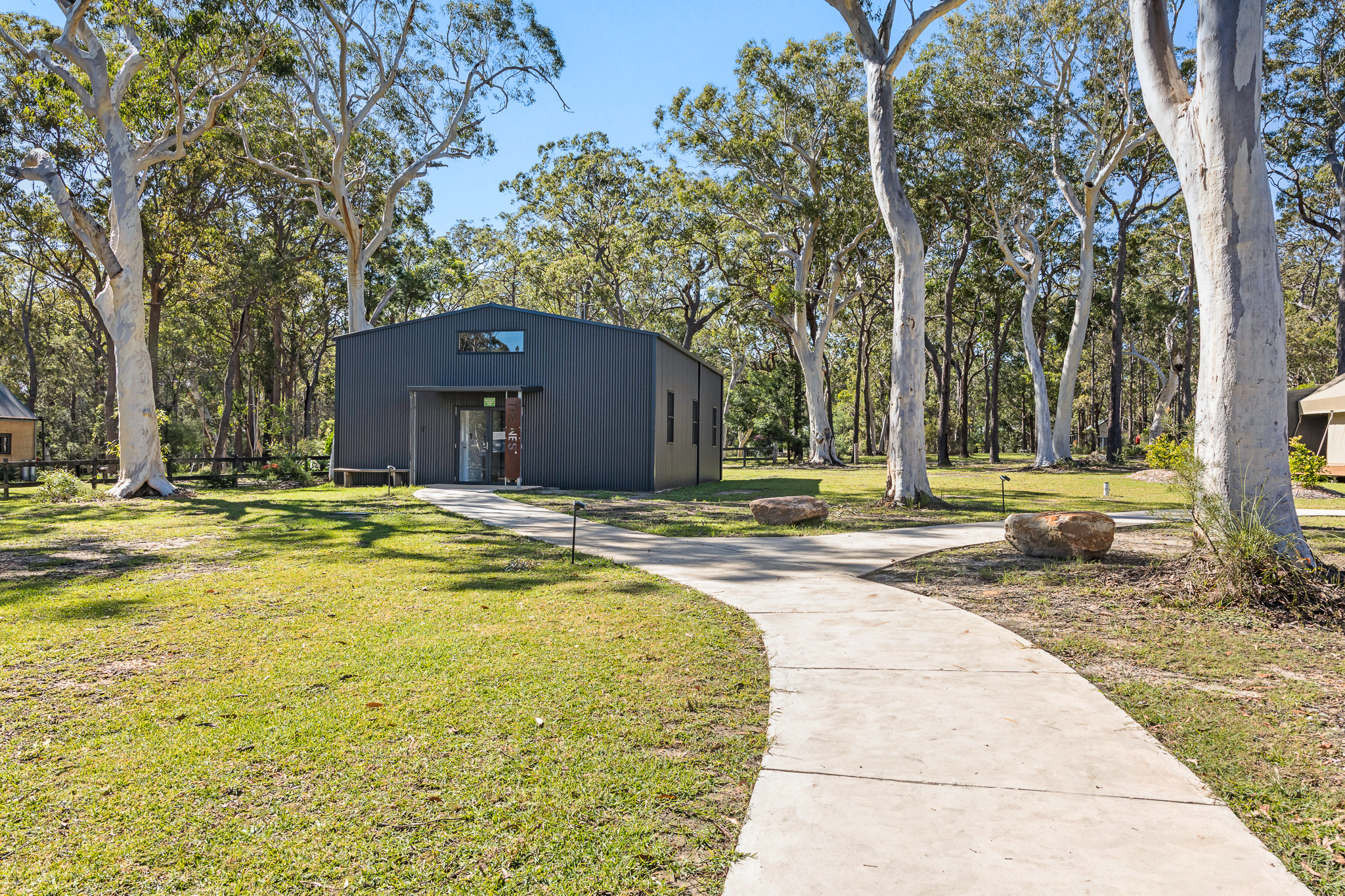 wellness fitness health retreat pilates yoga meditation soundbath  jervis bay shoalhaven huskisson vincentia worrowing paperbark camp spa treatment day spa program classes studio teacher